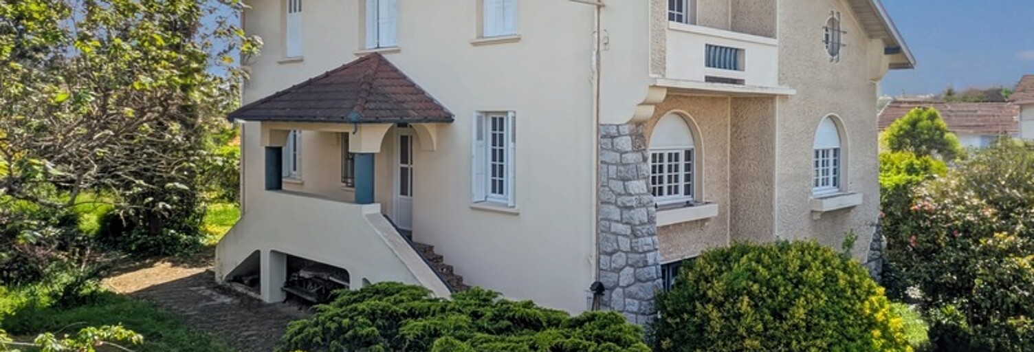 Maison 8 Pièces 200 m² à vendre à Tarbes (65000)