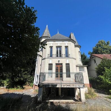 Maison 10 pièces 330000 €