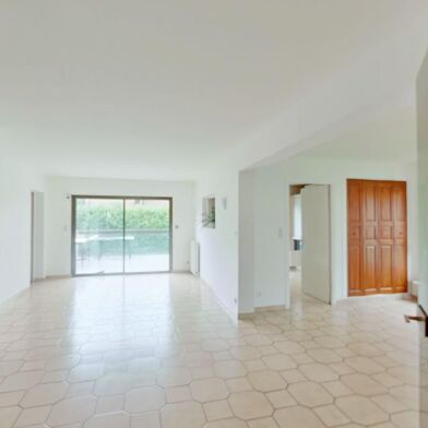 Maison 6 pièces 392000 €