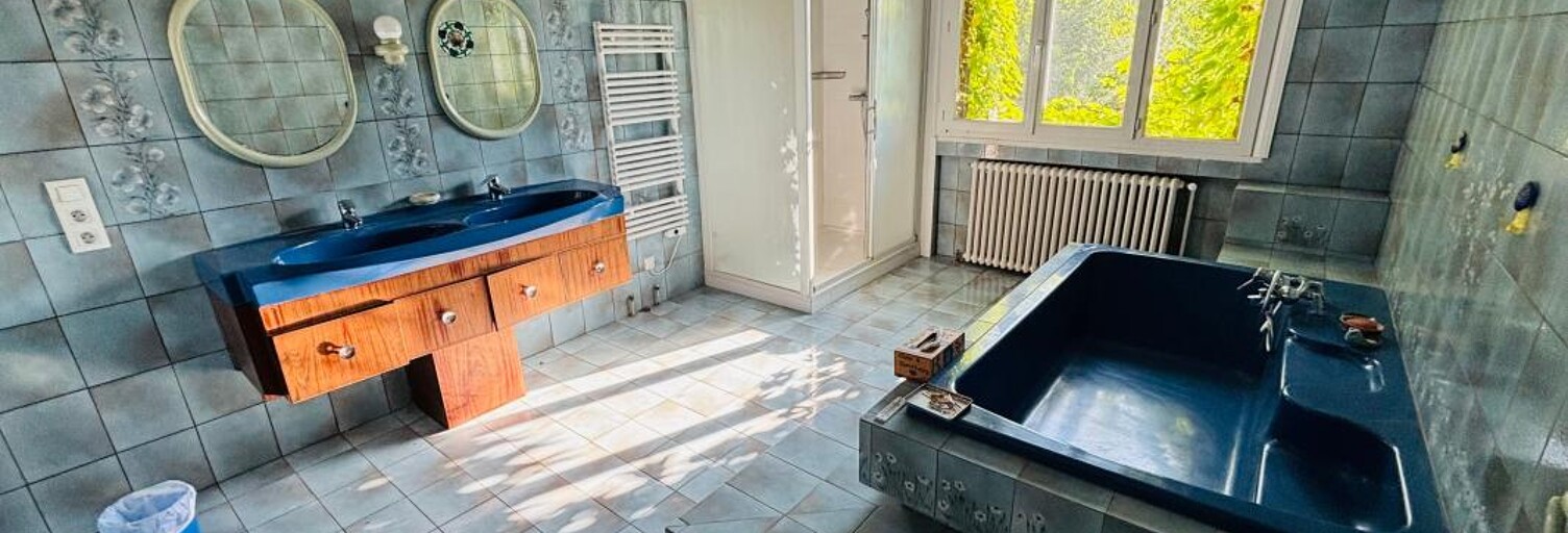 Maison 7 Pièces 240 m² à vendre à Vénissieux (69200)
