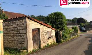 Maison  100 m² à vendre à Challes-la-Montagne (01450)