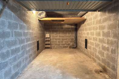 Garage  35000 €