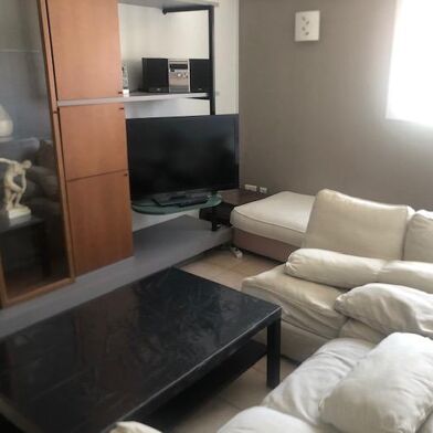 Appartement 3 pièces 800 €