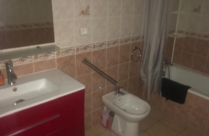 Location appartement 3 pièces 75 m² à Perpignan (66000) — photo 2