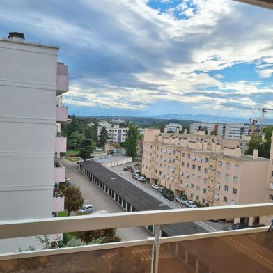 Appartement 4 pièces 1005 €