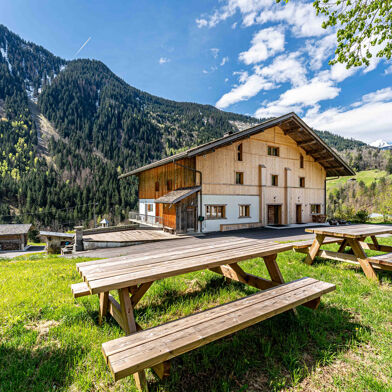 Maison 16 pièces 1596000 €