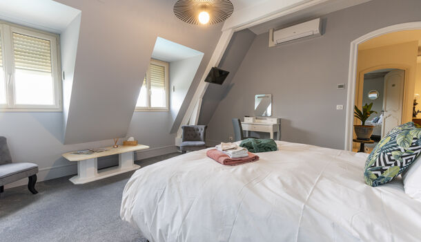 Villa / Maison 9 pièces  à vendre Pau 64000