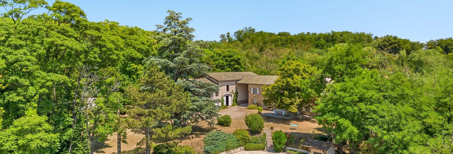 Maison 7 Pièces 310 m² à vendre à Vienne (38200)