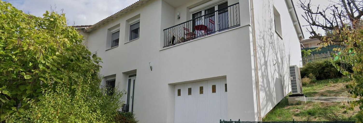 Maison 5 Pièces 128 m² à vendre à Villefranche-de-Rouergue (12200)