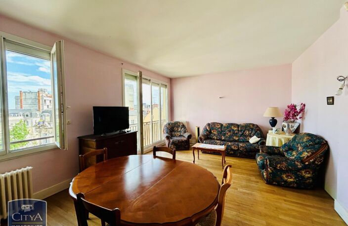 Vente appartement 3 pièces 68 m² Châteauroux (36000) — photo 2