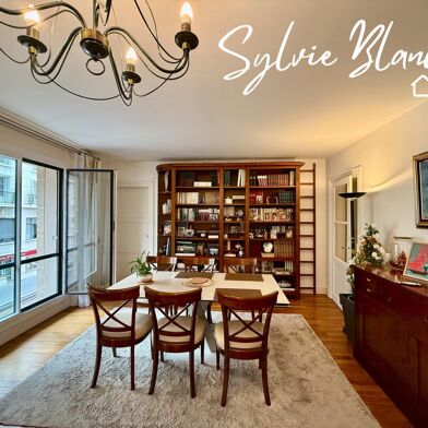 Appartement 4 pièces 335200 €