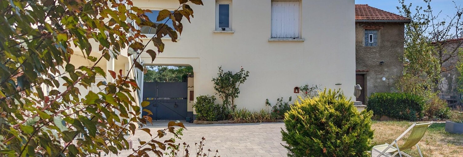 Maison 7 Pièces 200 m² à vendre à Unias (42210)