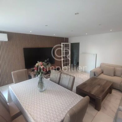 Appartement 4 pièces 252000 €