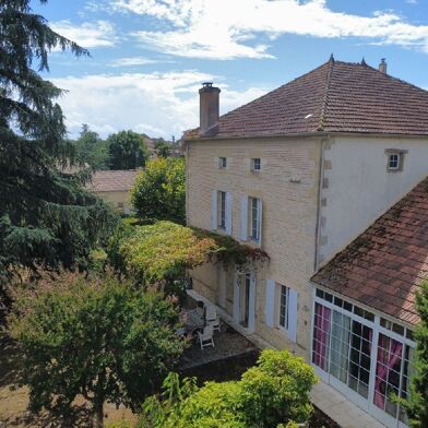Maison 9 pièces 416000 €