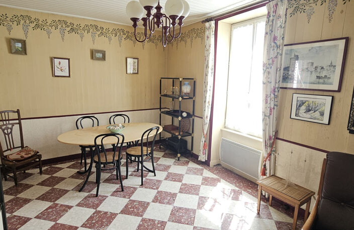 Maison de charme au coeur du village. — photo 3