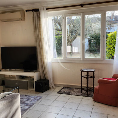 Maison 5 pièces 905 €