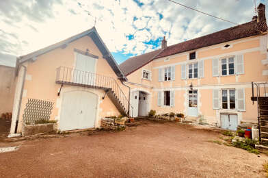 Maison 8 pièces 239000 €
