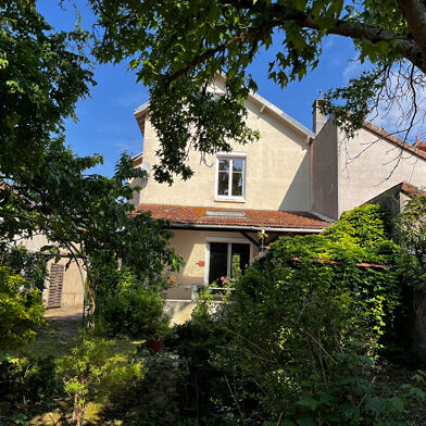 Maison 6 pièces 153700 €