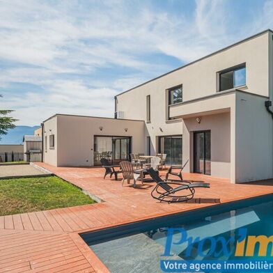 Maison 7 pièces 840000 €