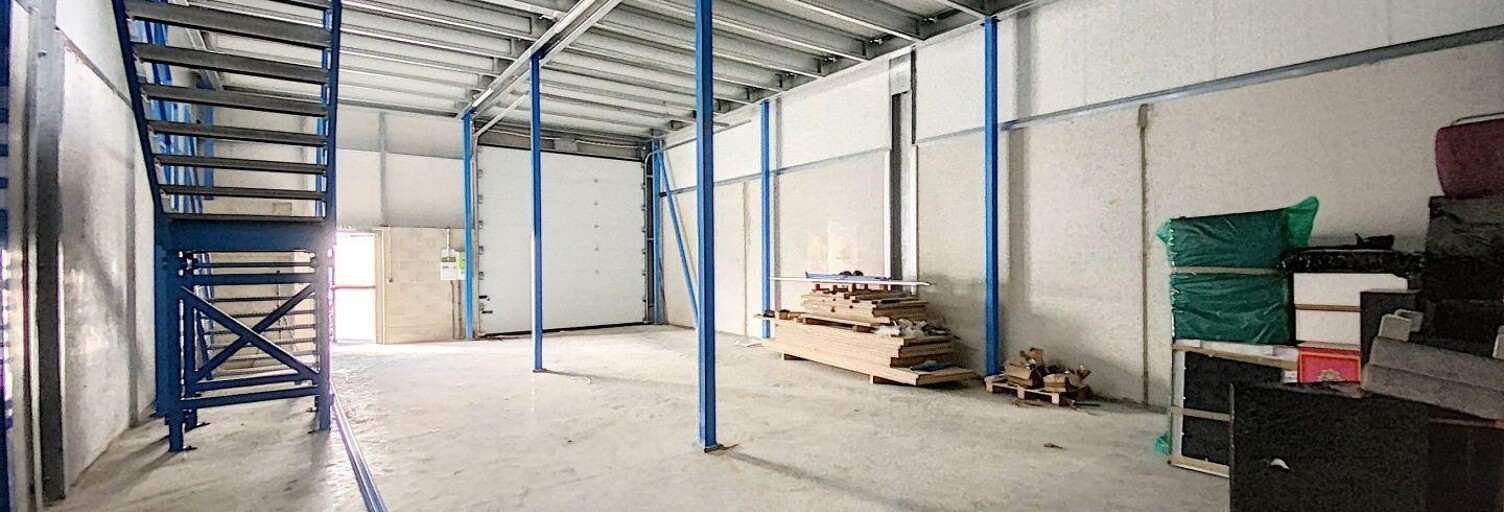 Commerce  204 m² à louer à Brie-Comte-Robert (77170)