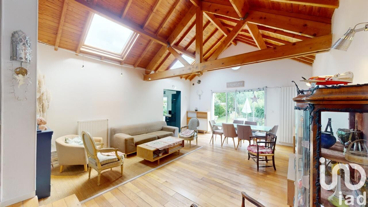 Magny-les-Hameaux - 128m² - 5p. - 4ch.