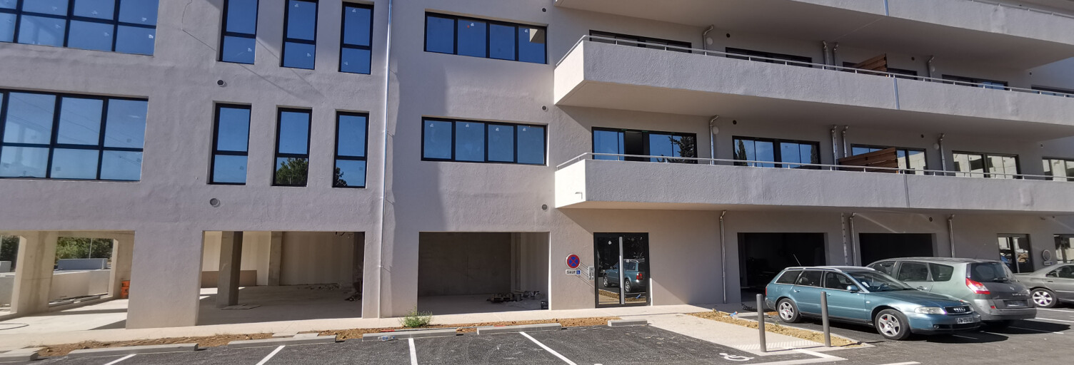 Bureau  182 m² à louer à Aubagne (13400)