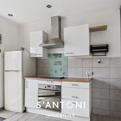 Appartement 3 pièces 164000 €