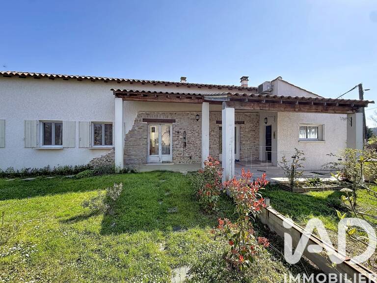 Vente Maison/villa 8 pièces — photo 1