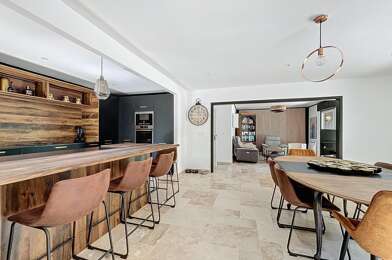 Maison 7 pièces 610000 €