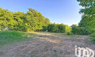 Terrain  704 m² à vendre à Ferrières (17170)