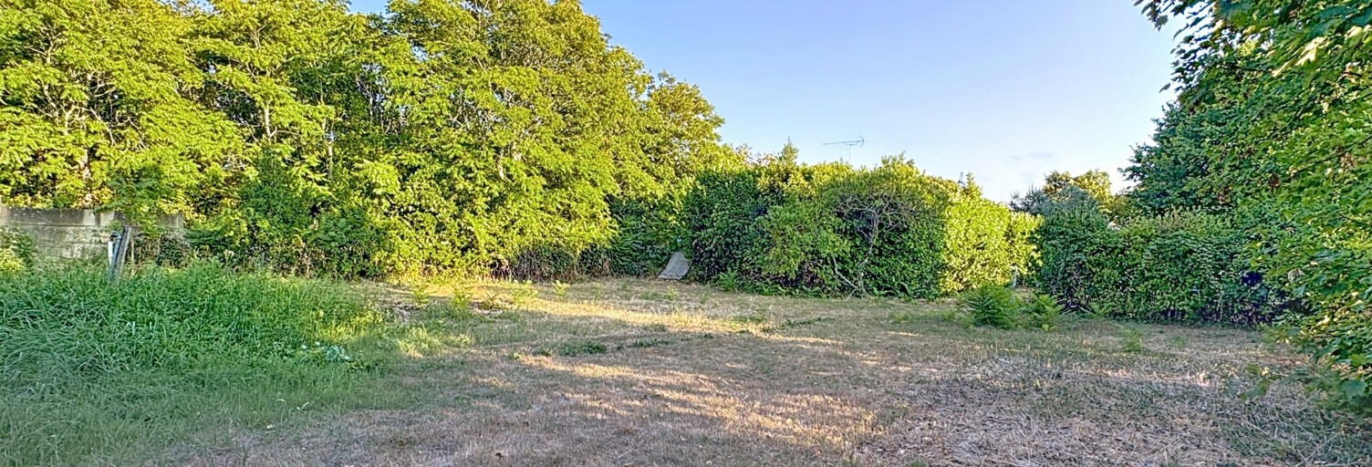 Terrain  704 m² à vendre à Ferrières (17170)