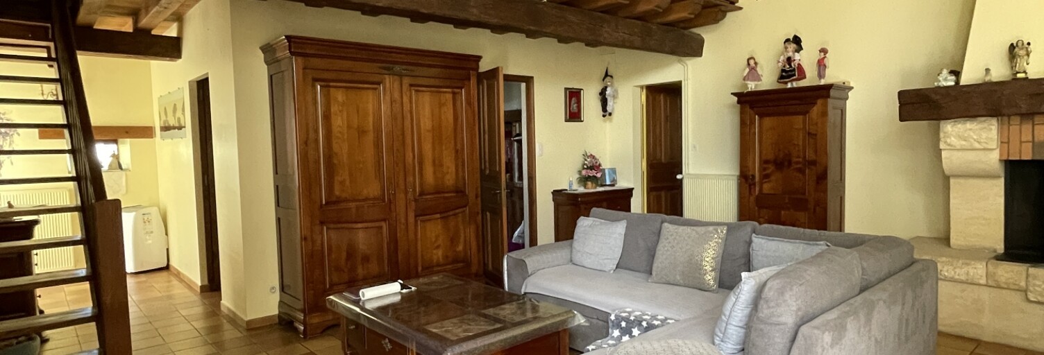 Maison 5 Pièces 185 m² à vendre à Saint-Quentin-de-Chalais (16210)