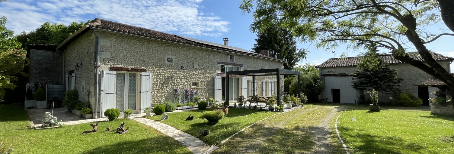Maison 5 Pièces 185 m² à vendre à Saint-Quentin-de-Chalais (16210)