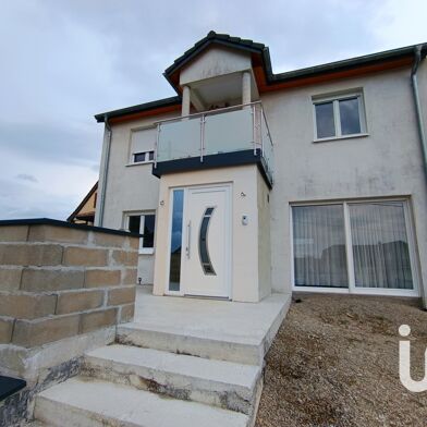 Maison 5 pièces 300000 €