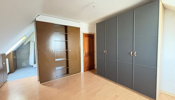 Villa / Maison 8 pièces  à louer Cranves-Sales 74380