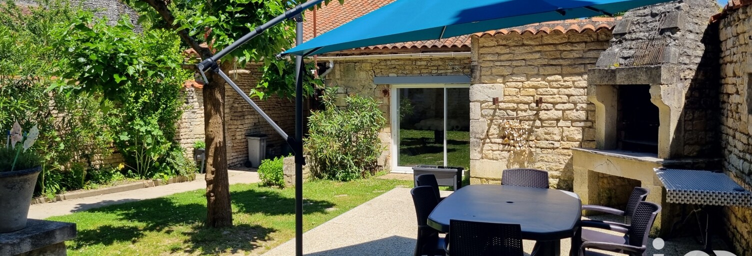 Maison 9 Pièces 228 m² à vendre à Rouillac (16170)