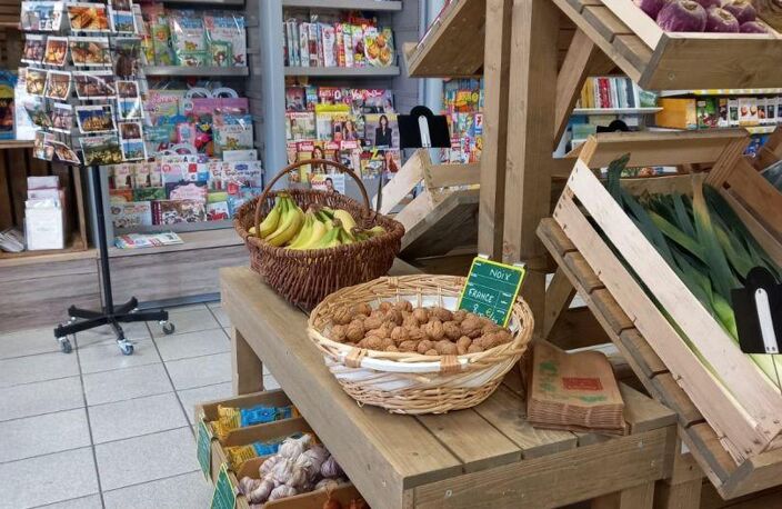 Vente Boutique/Local commercial 200 m&sup2; — photo 4