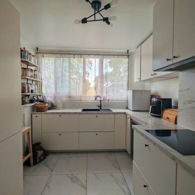 Appartement 4 pièces 270000 €