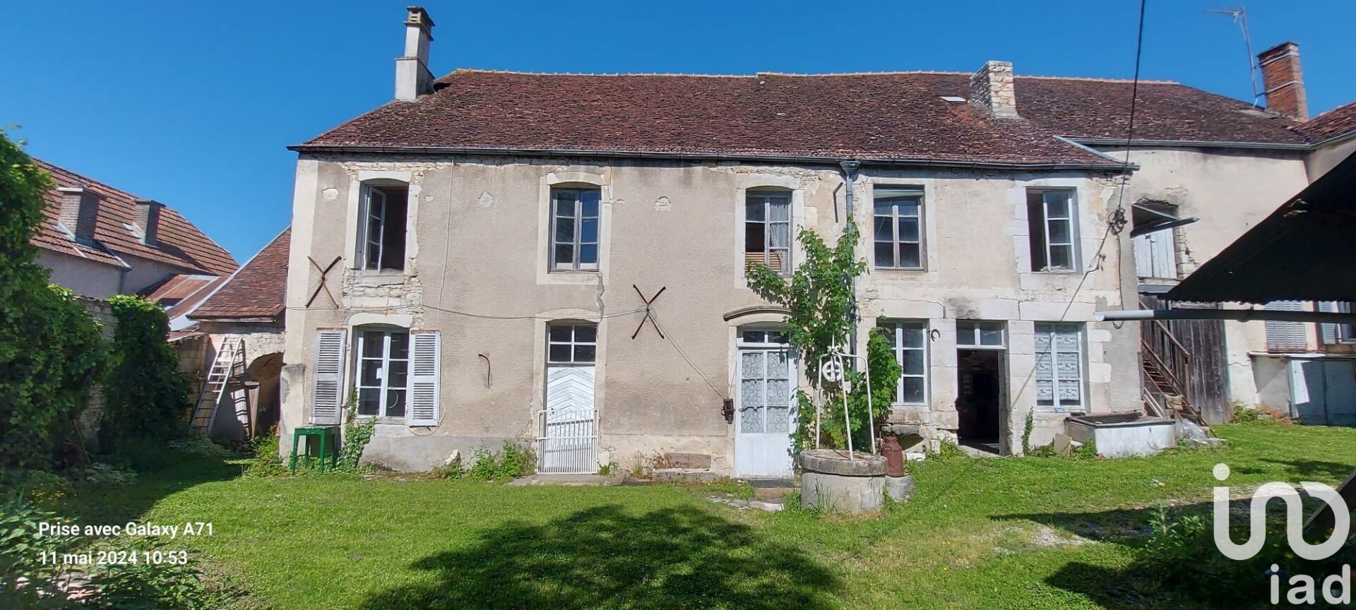 Landreville - 335m² - 12p. - 2ch.