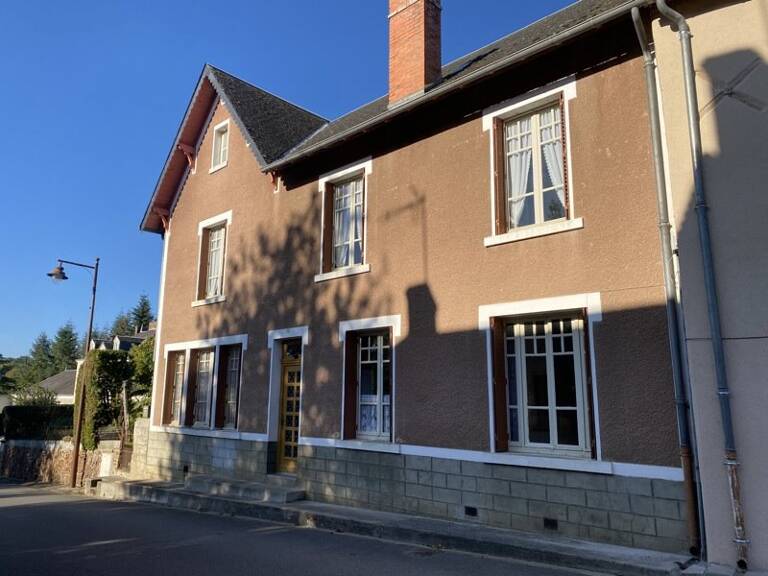Maison de bourg de 5 pièces principales — photo 1