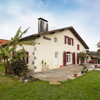 Maison 9 pièces 525000 €