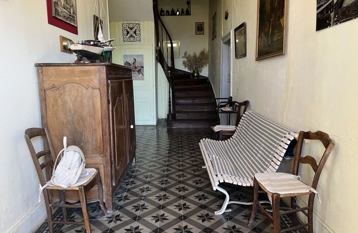 Maison en pierre de 16 pièces principales — photo 4