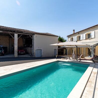Maison 6 pièces 299900 €