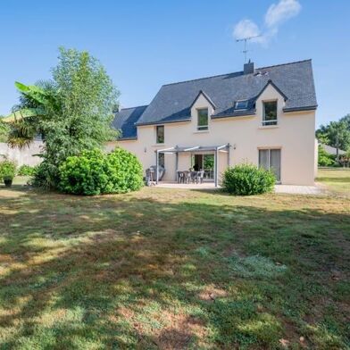 Maison 8 pièces 437808 €