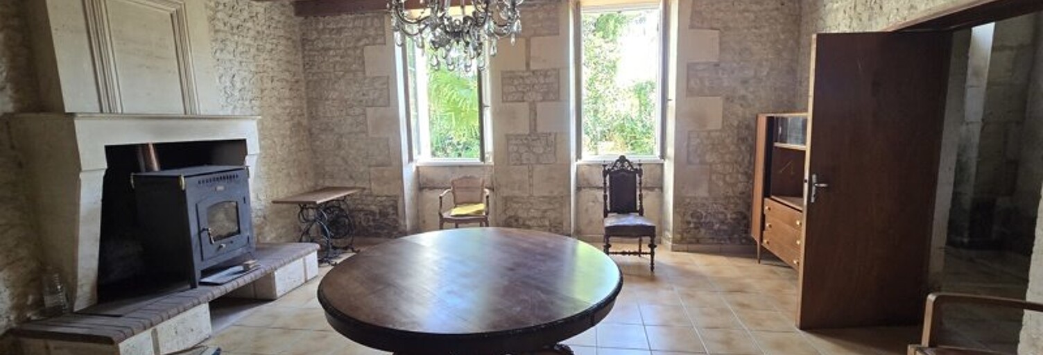 Maison 2 Pièces 79 m² à vendre à Mortiers (17500)