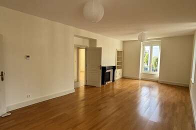 Appartement 3 pièces 750 €