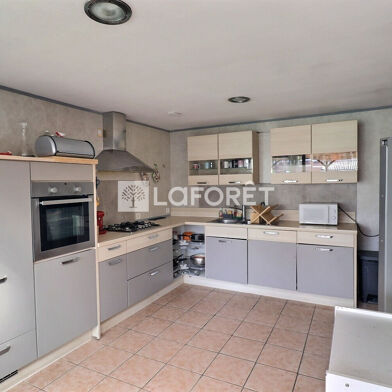 Maison 5 pièces 284000 €