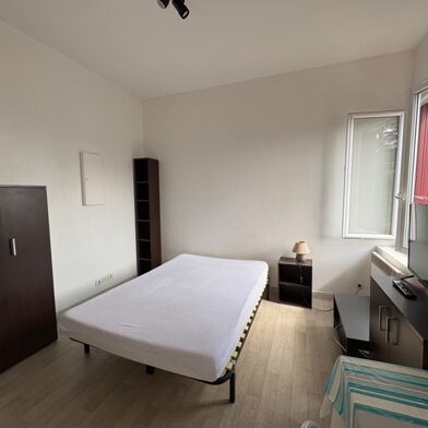 Appartement 1 pièces 390 €