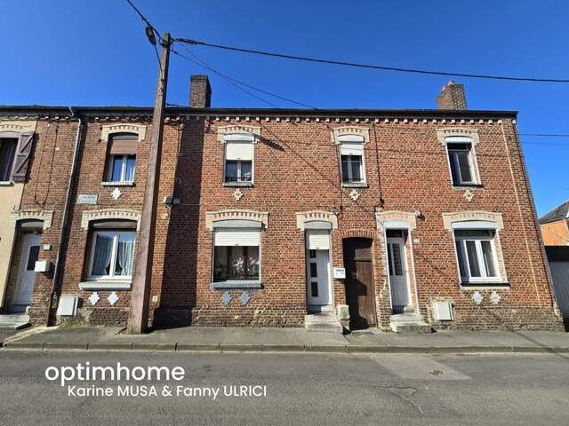 02 - Vente maison louée HIRSON - 5 pièces 78 m² - Terrain 143 m² — photo du bien