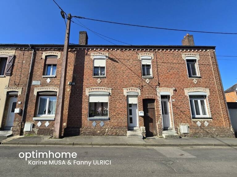 02 - Vente maison louée HIRSON - 5 pièces 78 m² - Terrain 143 m² — photo 1